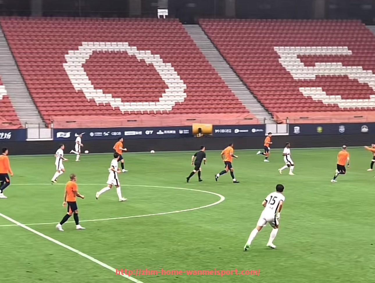 完美体育官方网站-世俱杯情侣观赛活动安排与浪漫氛围营造技巧